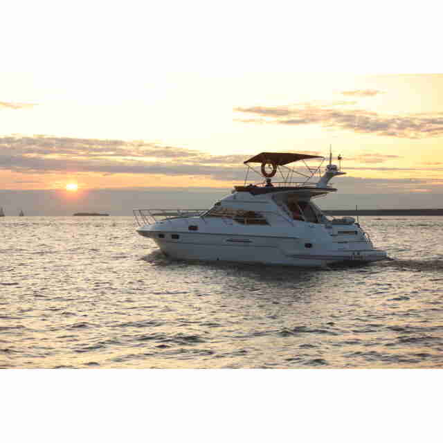 Яхта SeaLine F43 Монте Карло — изображение 10
