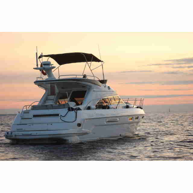 Яхта SeaLine F43 Монте Карло — изображение 14
