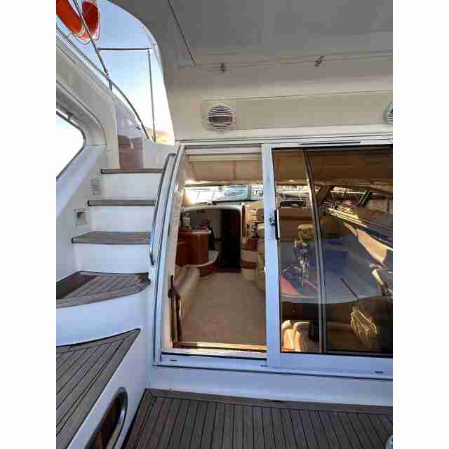 Яхта SeaLine F43 Монте Карло — изображение 6