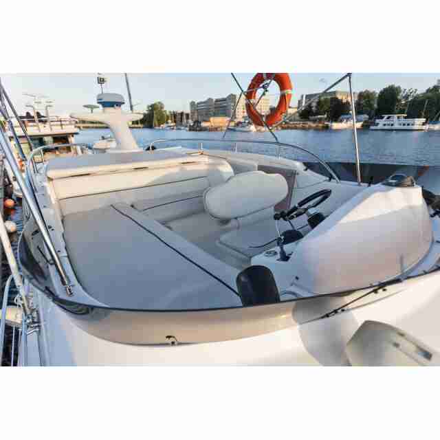 Яхта SeaLine F43 Монте Карло — изображение 21